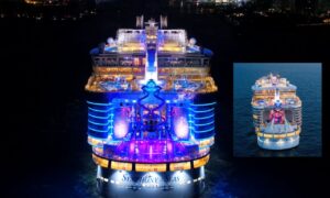 Royal Caribbean Symphony Of The Seas-Biggest Boat Cruise