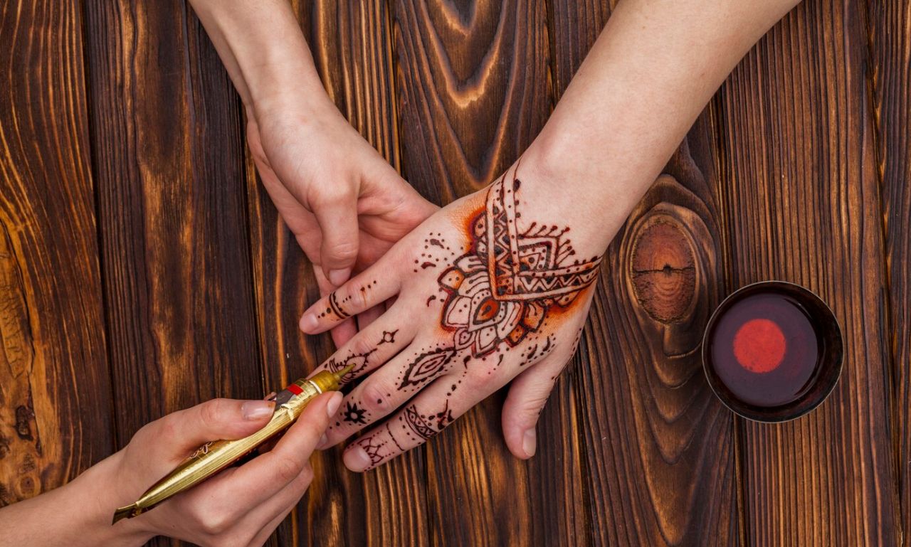 Mehndi Designs for Back Hand